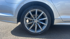 Volkswagen Passat 2.0 TDI R-Line 4dr DSG [Panoramic Roof] Diesel Saloon